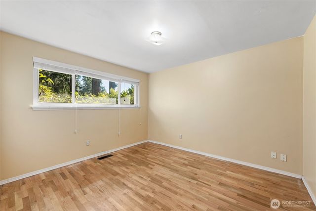 20310 5th Avenue NW, Shoreline, WA 98177