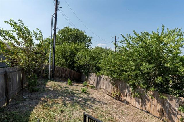 480 Waterloo DR, Kyle, TX 78640