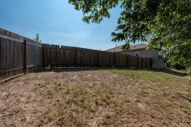 480 Waterloo DR, Kyle, TX 78640