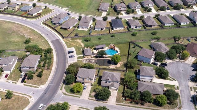 480 Waterloo DR, Kyle, TX 78640