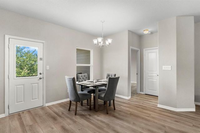 480 Waterloo DR, Kyle, TX 78640