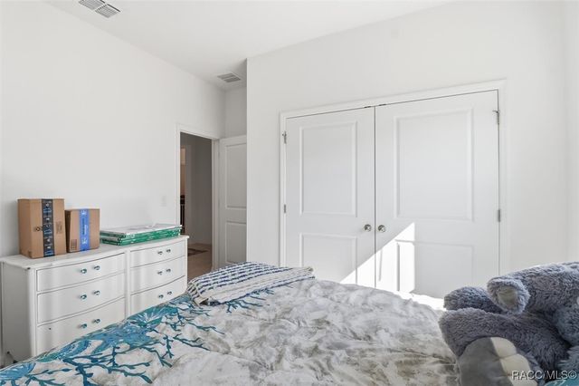 13065 House Finch Road, Weeki Wachee, FL 34614