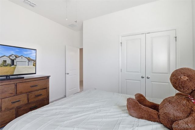 13065 House Finch Road, Weeki Wachee, FL 34614