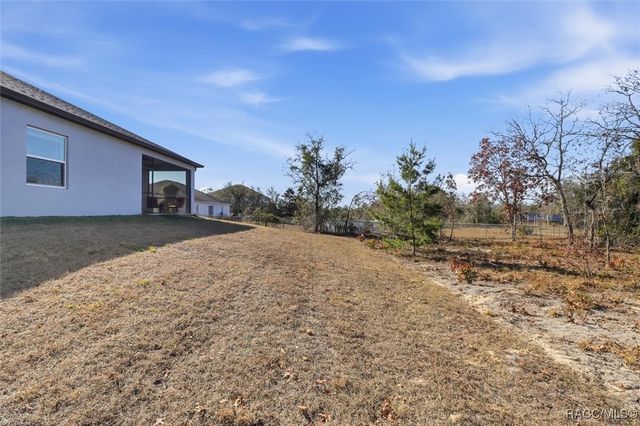 13065 House Finch Road, Weeki Wachee, FL 34614