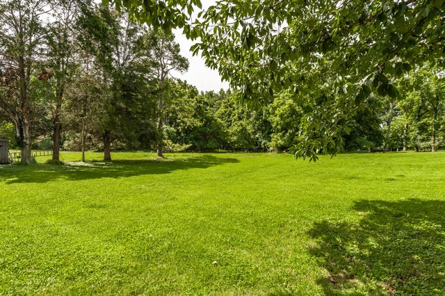 2510 Eastland Ave, Nashville, TN 37206