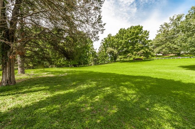 2510 Eastland Ave, Nashville, TN 37206