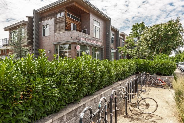 2510 Eastland Ave, Nashville, TN 37206