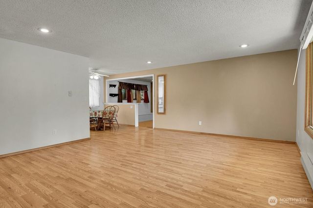1906 114th Drive SE, Lake Stevens, WA 98258