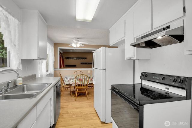 1906 114th Drive SE, Lake Stevens, WA 98258
