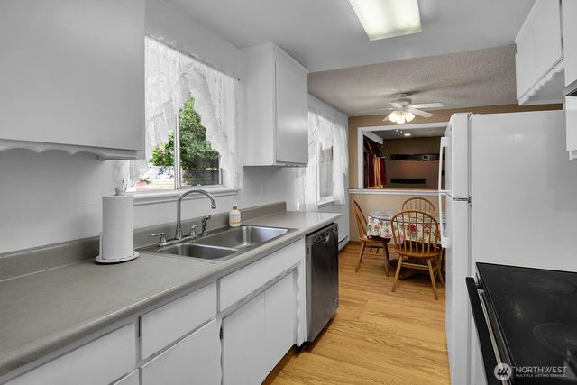 1906 114th Drive SE, Lake Stevens, WA 98258