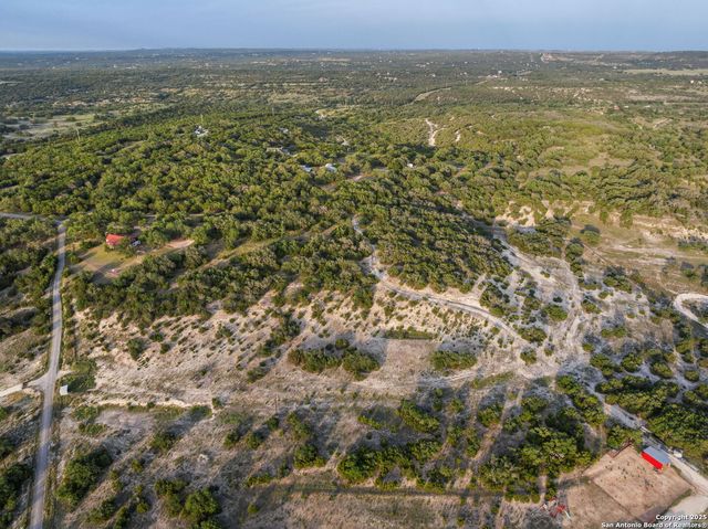 492 Billy Sisson, Johnson City, TX 78636
