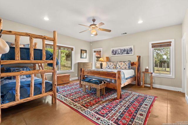 492 Billy Sisson, Johnson City, TX 78636