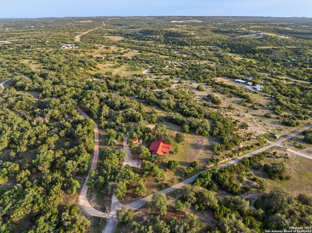 492 Billy Sisson, Johnson City, TX 78636