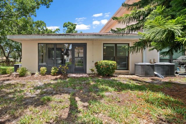 324 KELSEY WAY 4, Sun City Center, FL 33573