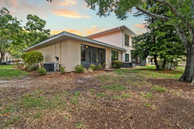 324 KELSEY WAY 4, Sun City Center, FL 33573
