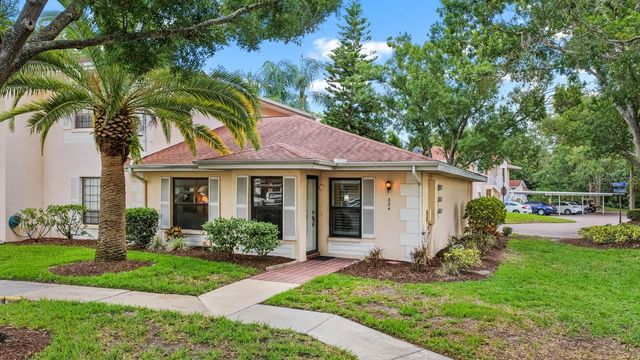 324 KELSEY WAY 4, Sun City Center, FL 33573