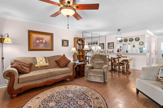324 KELSEY WAY 4, Sun City Center, FL 33573