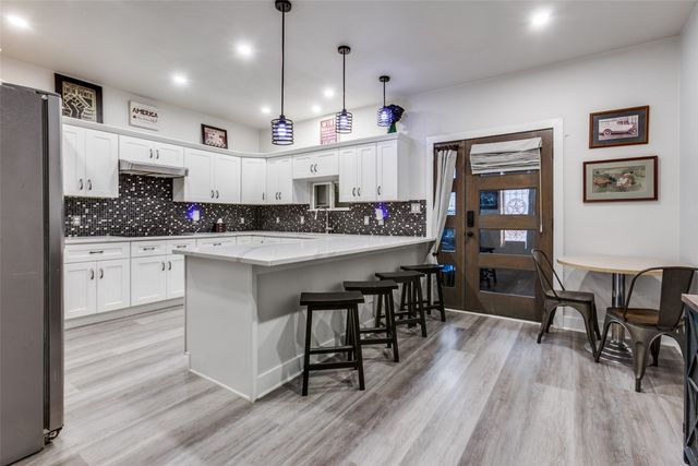 1529 Seegar Street, Dallas, TX 75215