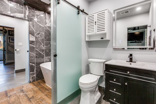 1529 Seegar Street, Dallas, TX 75215