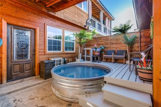 1529 Seegar Street, Dallas, TX 75215