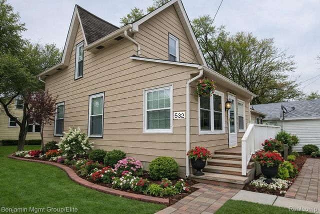 532 Fox Street, Lapeer, MI 48446