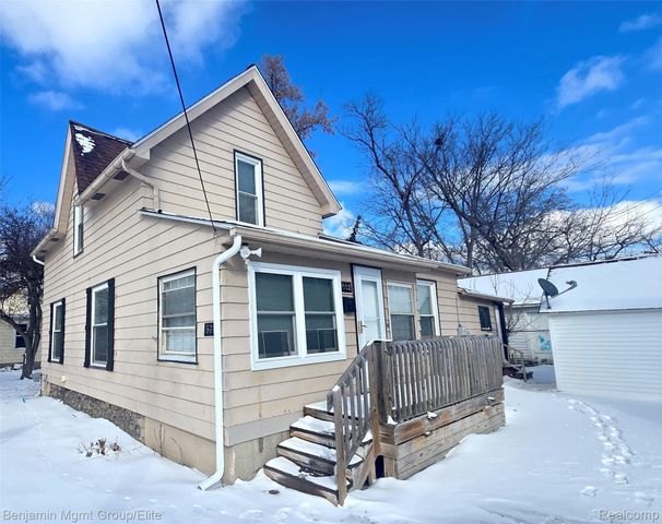 532 Fox Street, Lapeer, MI 48446