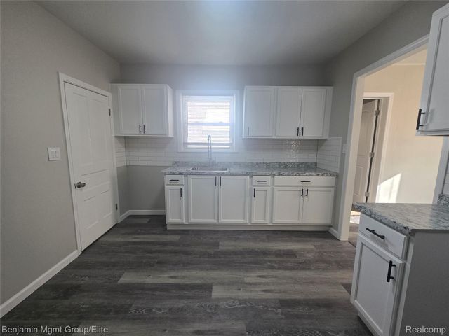 532 Fox Street, Lapeer, MI 48446