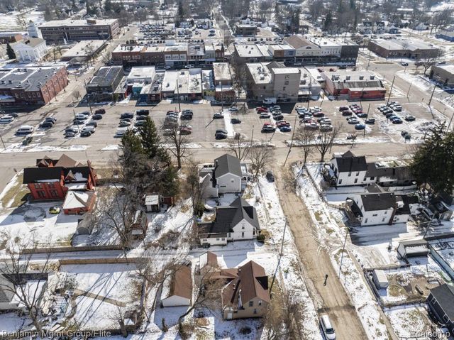 532 Fox Street, Lapeer, MI 48446