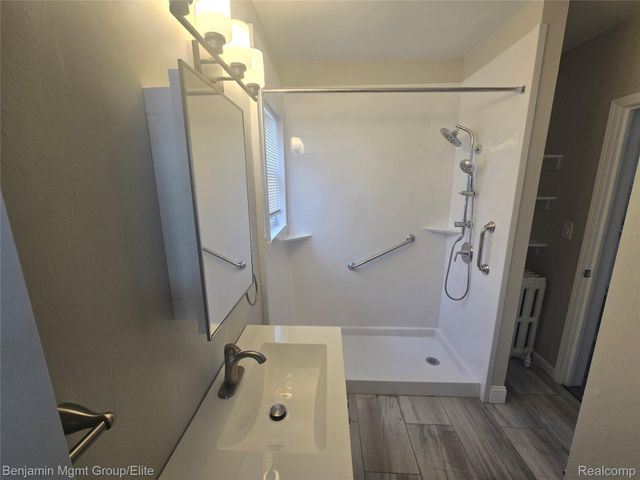 532 Fox Street, Lapeer, MI 48446