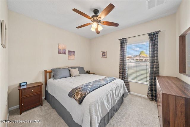 2285 Snapdragon Drive NW, Palm Bay, FL 32907