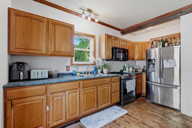 500 Birchwood DRIVE, Francis Creek, WI 54214