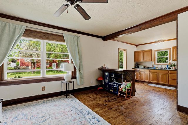 500 Birchwood DRIVE, Francis Creek, WI 54214