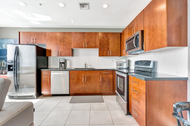 300 S Australian Avenue 1114, West Palm Beach, FL 33401