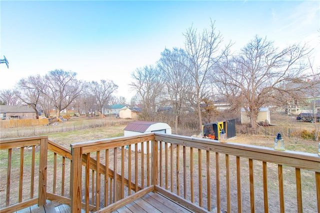 306 W 5th Street, Holden, MO 64040