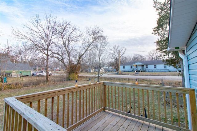 306 W 5th Street, Holden, MO 64040