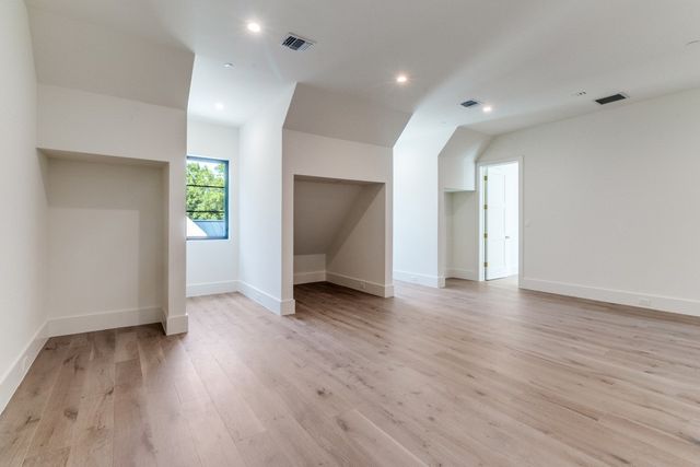 5810 Northmoor Drive, Dallas, TX 75230