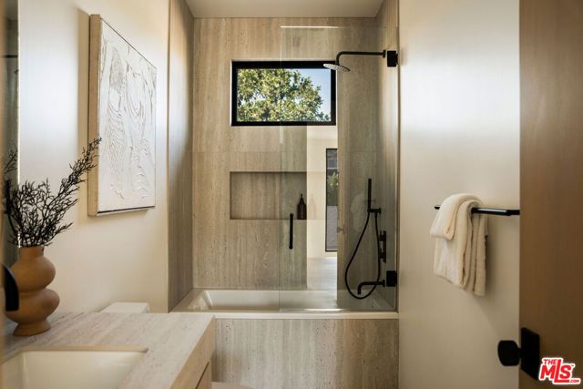 4140 Kraft Avenue, Studio City (los Angeles), CA 91604