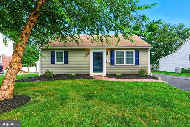 1959 HEMLOCK RD, Lancaster, PA 17603