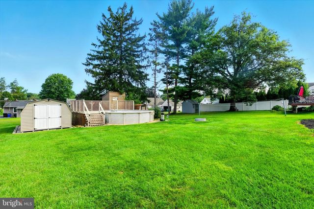 1959 HEMLOCK RD, Lancaster, PA 17603