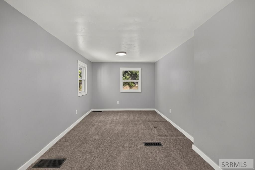 Image 24 of property listing at 3315 E Rawson Street, Ammon, ID 83406