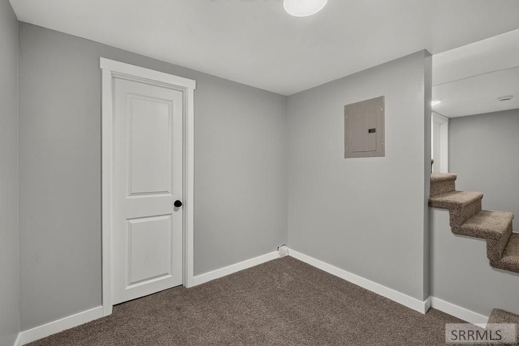Image 38 of property listing at 3315 E Rawson Street, Ammon, ID 83406