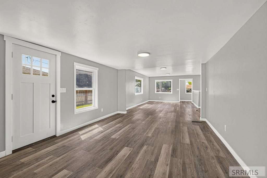 Image 9 of property listing at 3315 E Rawson Street, Ammon, ID 83406