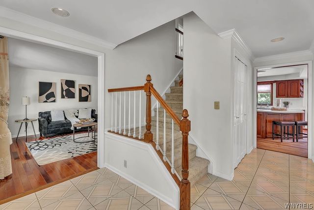 2 Meadow Spring Court, Amherst, NY 14051