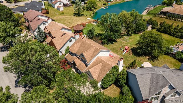 2 Meadow Spring Court, Amherst, NY 14051