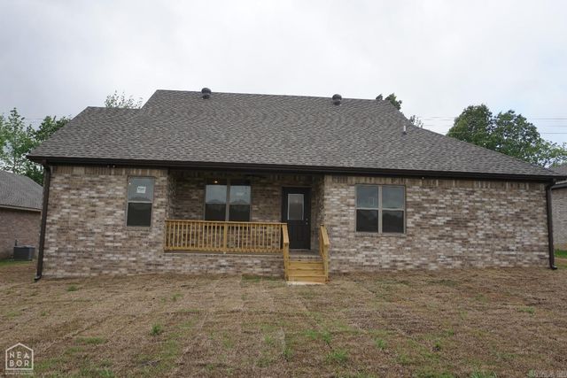 311 Hollis Cove, Bono, AR 72416