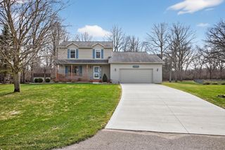 2166 Ganton Drive, Jackson, MI 49203