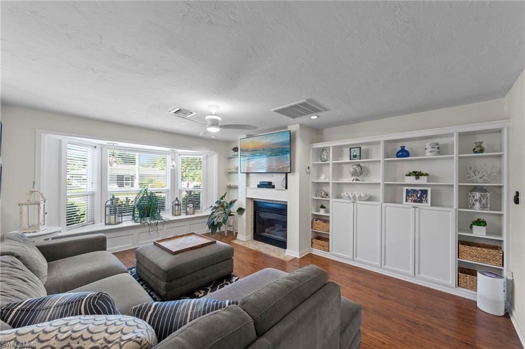 871 Entrada DR S, FORT MYERS, FL 33919 — photo 4