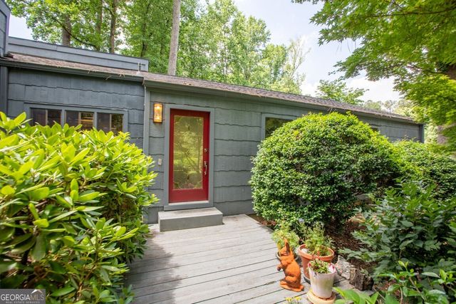 2571 Sandy Court, Marietta, GA 30066