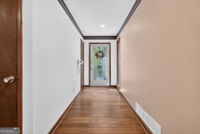 2571 Sandy Court, Marietta, GA 30066