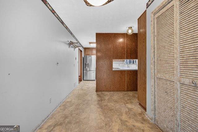 2571 Sandy Court, Marietta, GA 30066